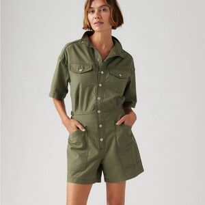 Levis romper one piece shorts Sz xs new